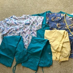 Colorful Women’s Scrub Set #8